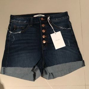 KanCan Medium shorts NWT